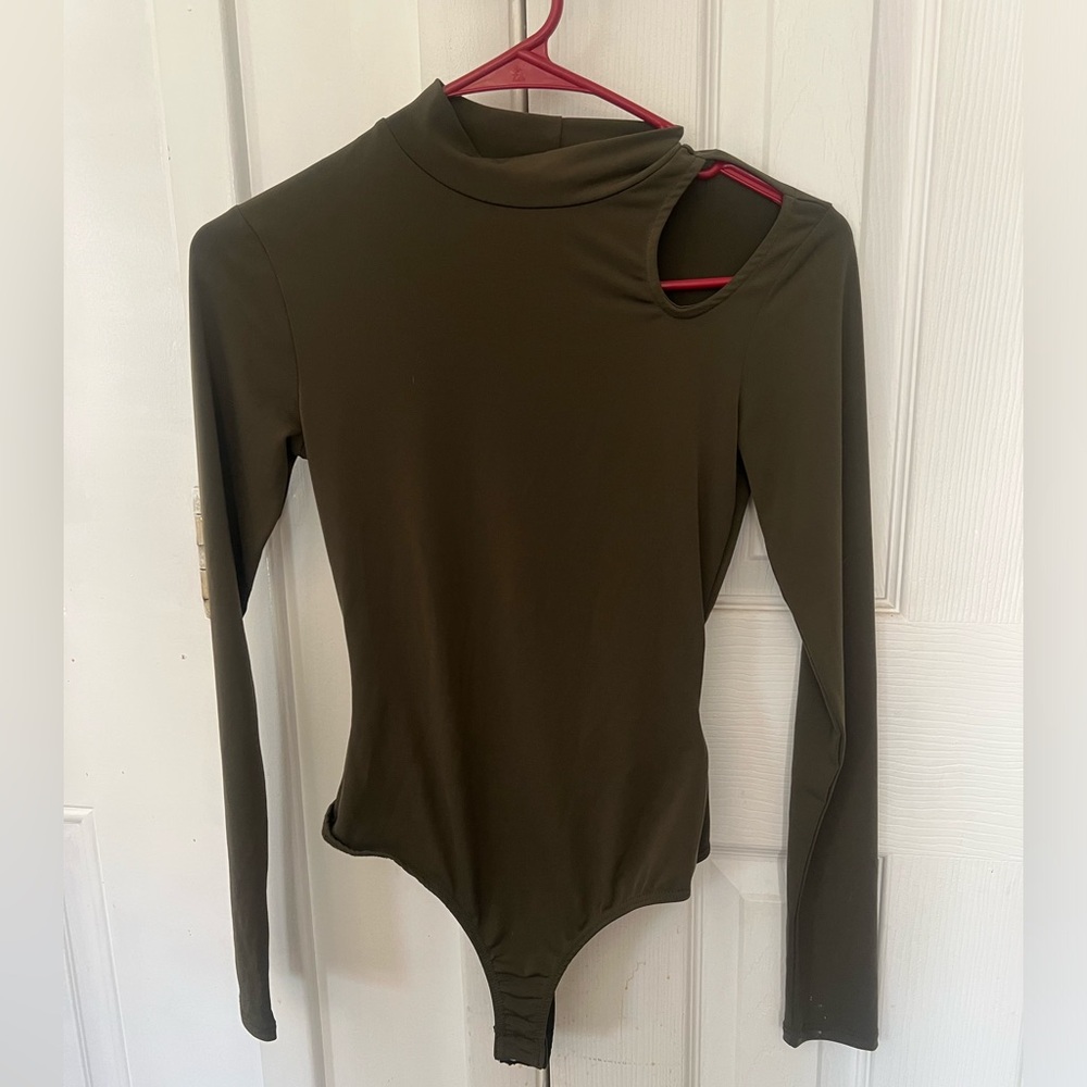 GUESS Cutout Bodysuit